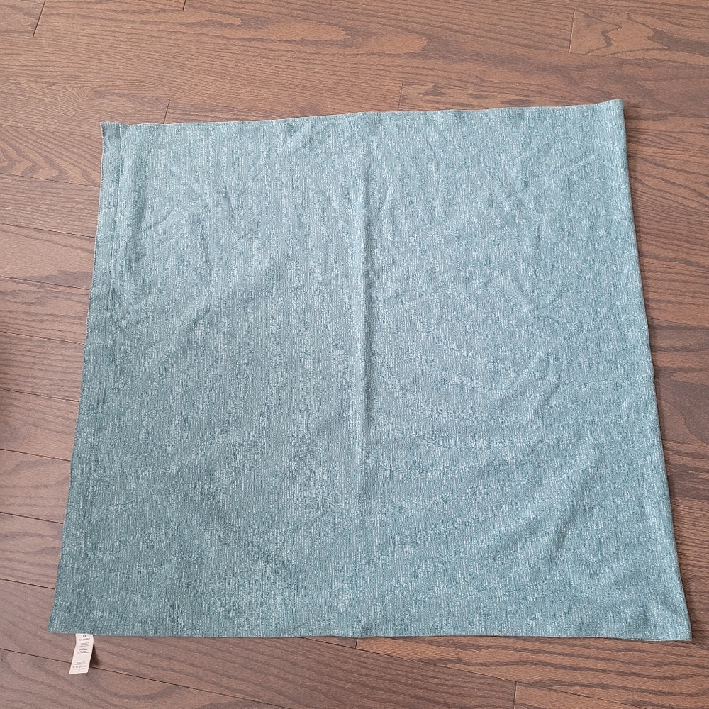 Lululemon Vinyasa Scarf - Picture 4 of 6